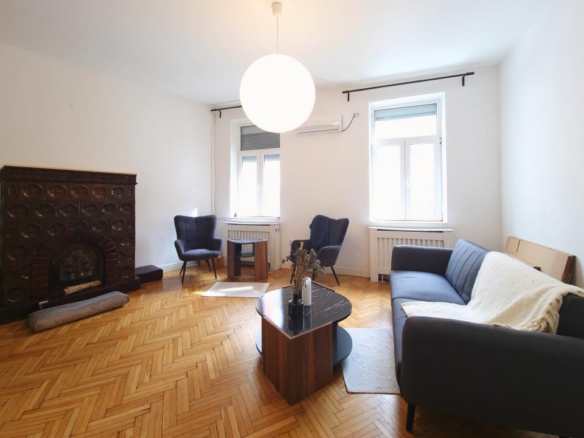 Armenească | 2 camere 72 mp în vilă | Sobă teracotă | Locuință/birou